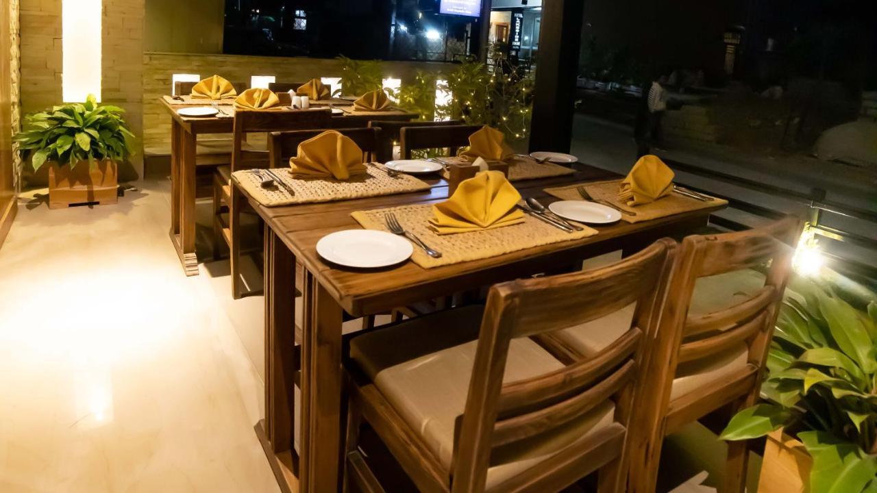 Aabas Pokhara By Barahi Hospitality Hotel Eksteriør billede