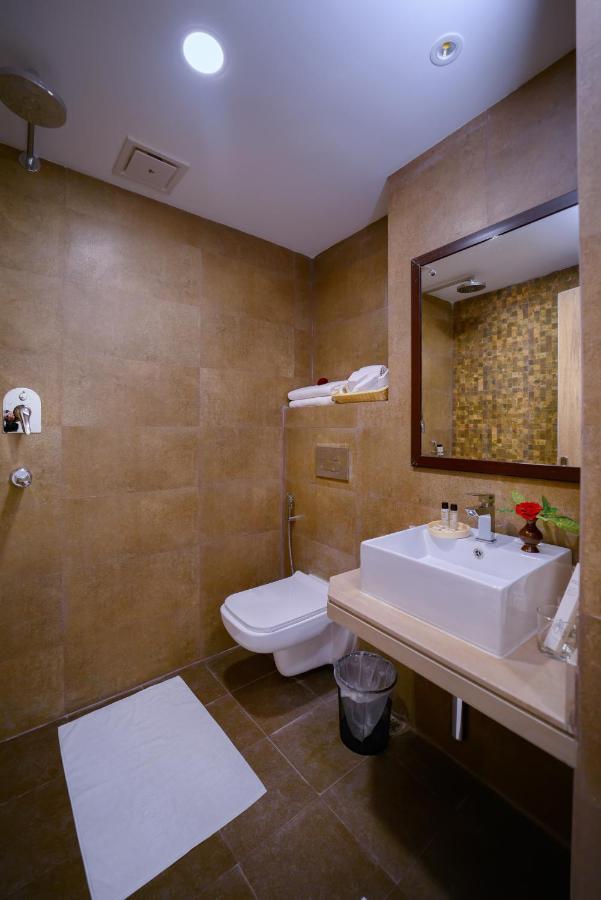 Aabas Pokhara By Barahi Hospitality Hotel Eksteriør billede