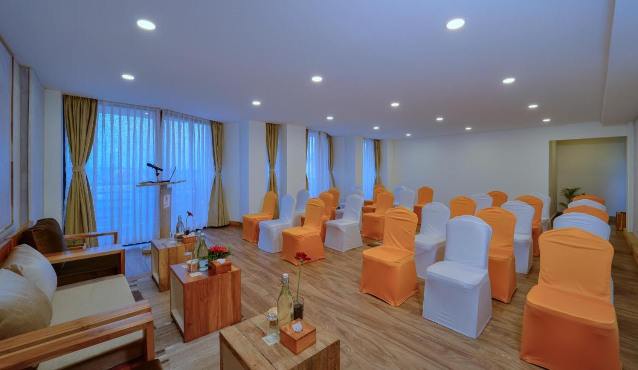 Aabas Pokhara By Barahi Hospitality Hotel Eksteriør billede