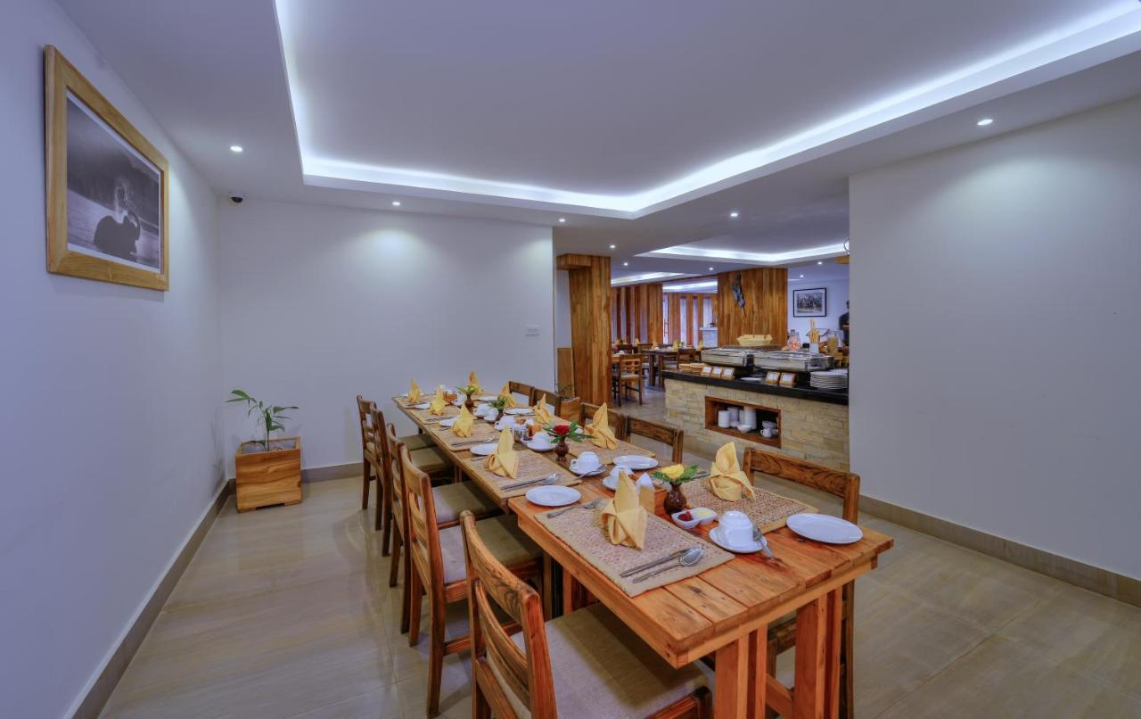 Aabas Pokhara By Barahi Hospitality Hotel Eksteriør billede